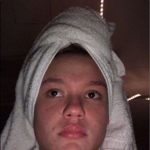 Meet your Posher, Rebecca